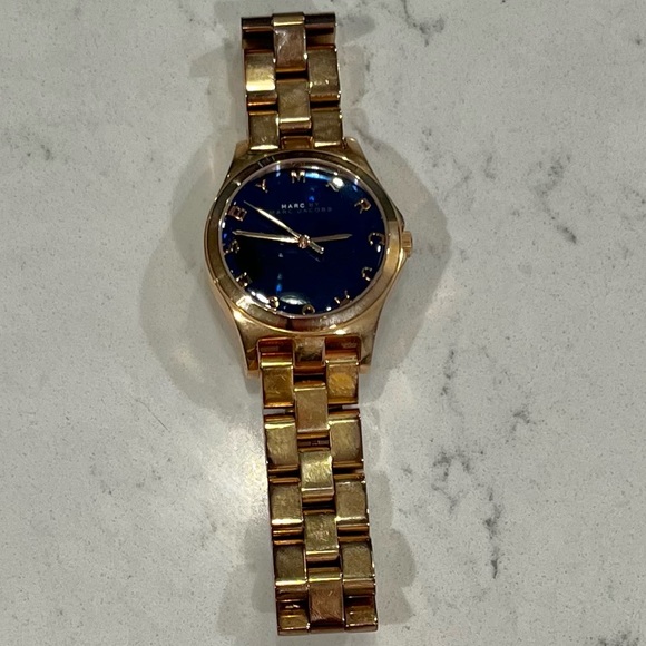 Marc Jacobs watch - Picture 3 of 5
